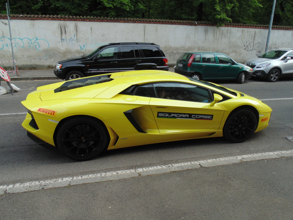 2781491005LAMBORGHINIAVENTADOR.jpg