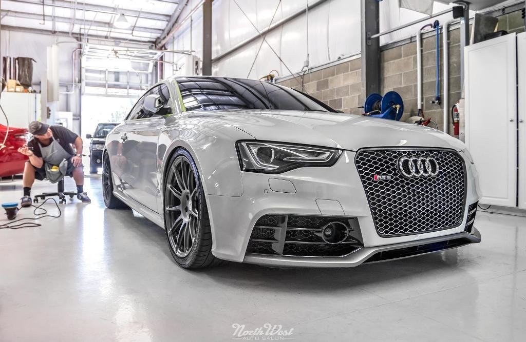 279977AUDIRS5968.jpg