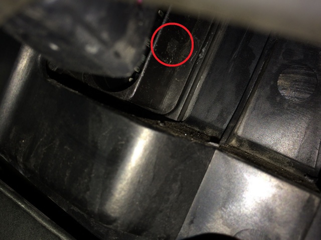 28122720150329ChangementXenonAudiQ706.jp