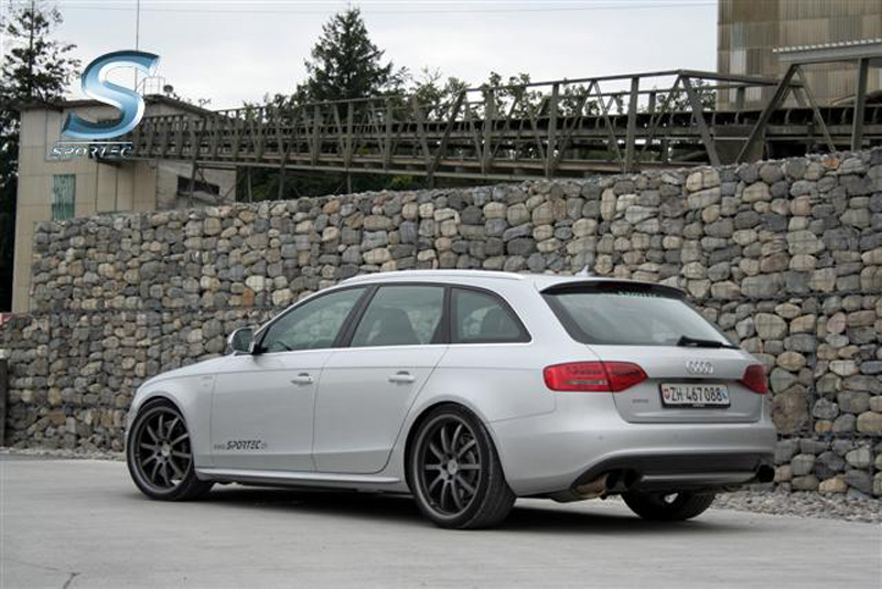 281718118S4ESQUIROU.jpg