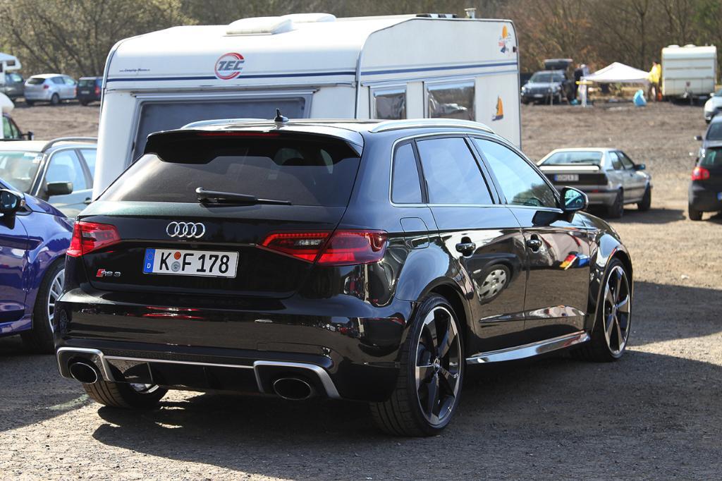 281907RS38V2151.jpg