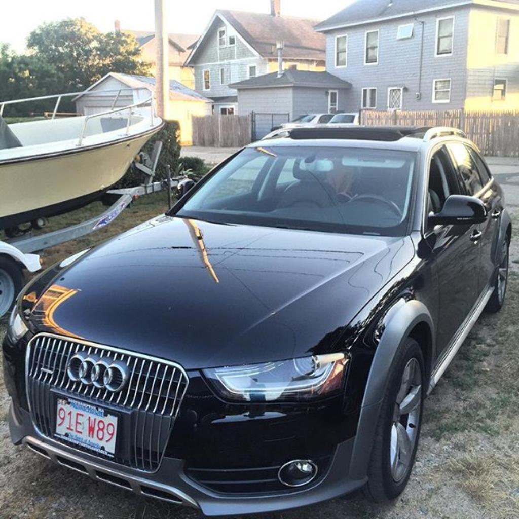 2832331456AUDIA4ALLROAD.jpg