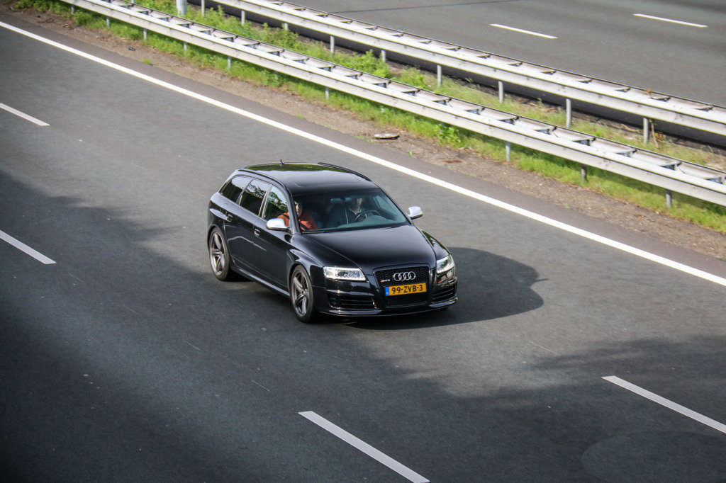 284201RS61795.jpg