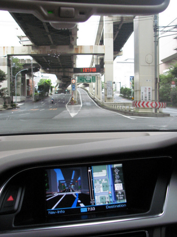 Audi_Japan_Driving_Vacation_3G_MMI_IMG_0352.JPG