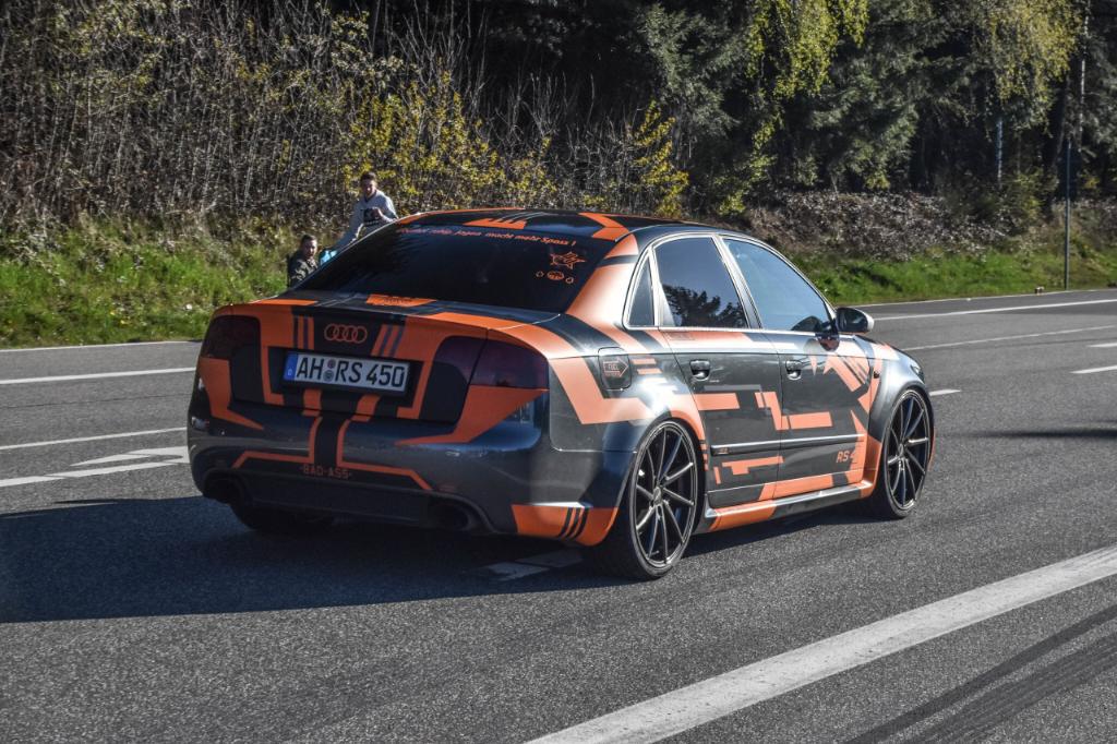 285830AUDIRS43298.jpg