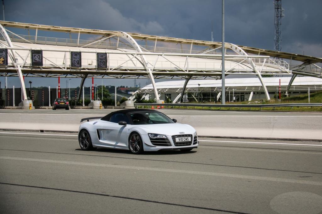 285951R8GT1763.jpg