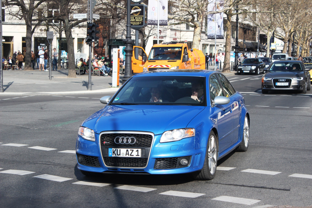 285959AUDIRS41175.jpg