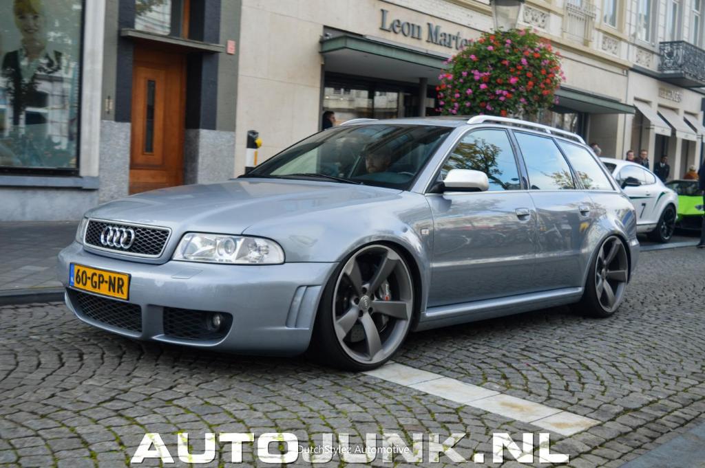 286073AUDIRS4B50264.jpg