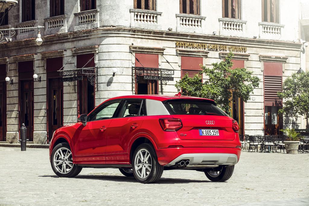 286952AUDIQ20282.jpg