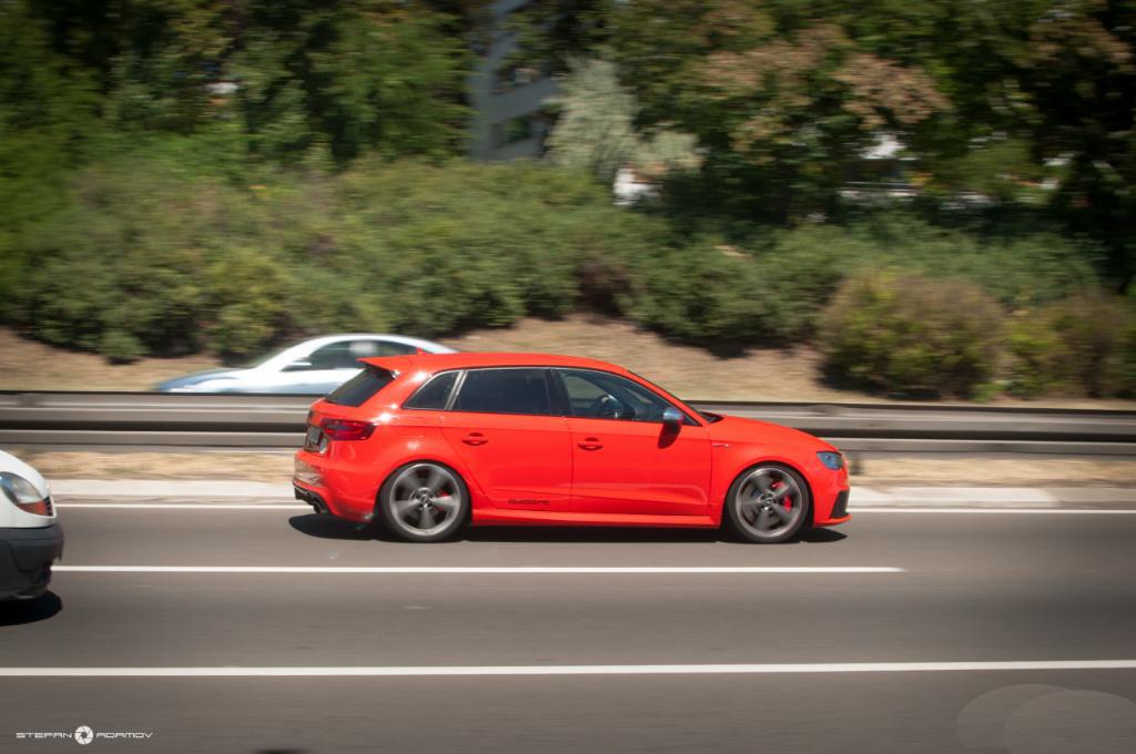 288257RS38V2884.jpg