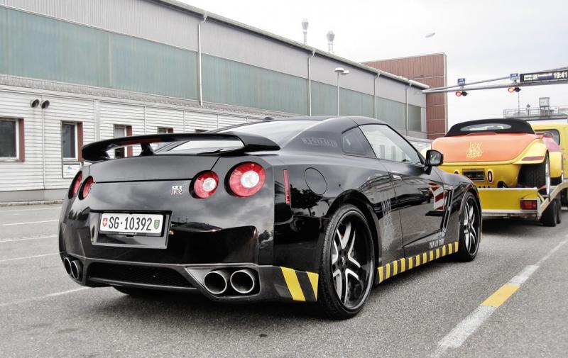 292507nissan_gtr.jpg