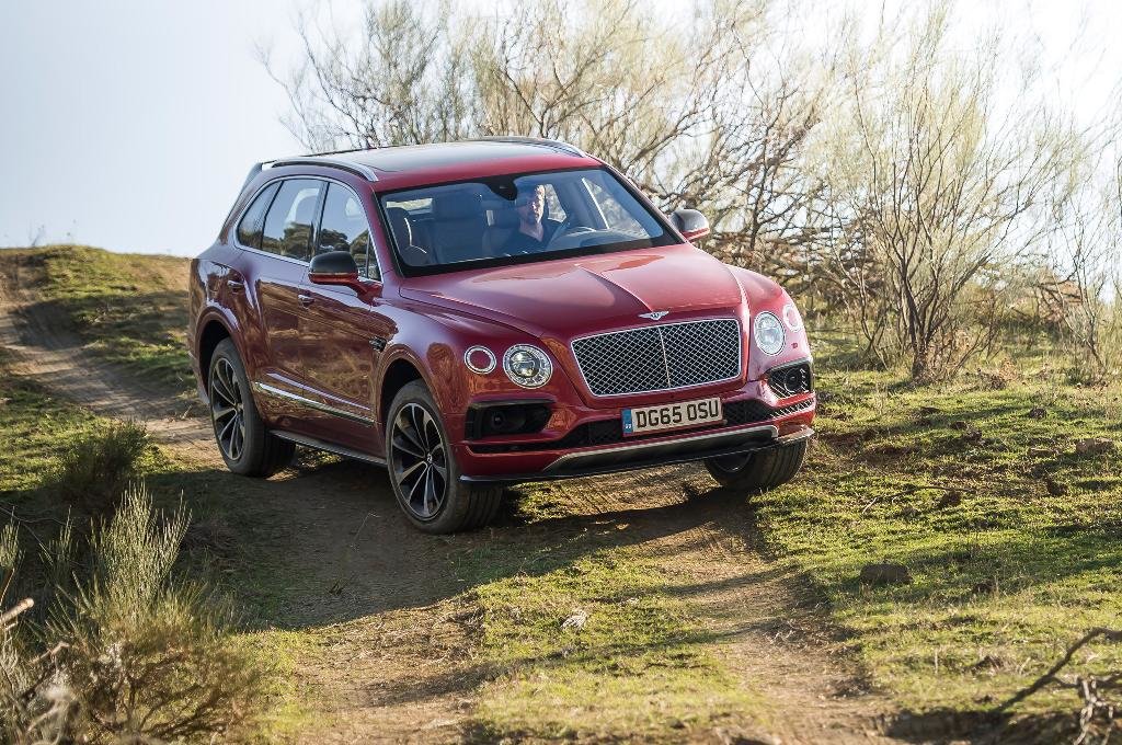 293413BENTAYGA0084.jpg