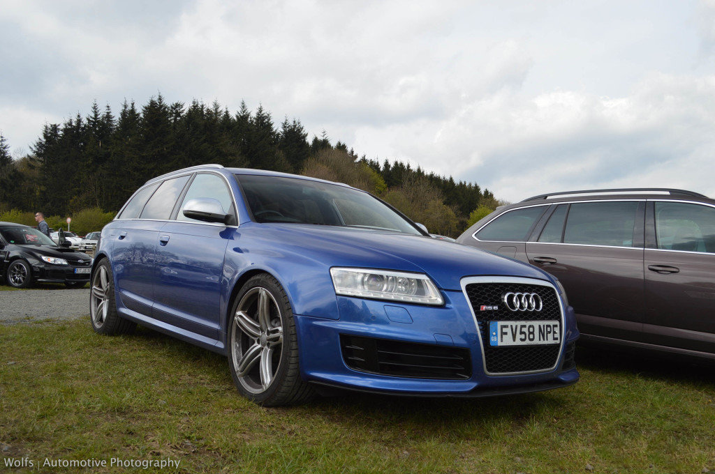 293788RS61740.jpg