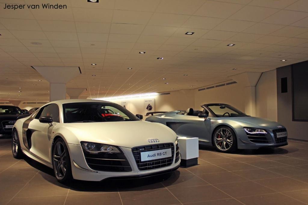 294063R8GT1205.jpg