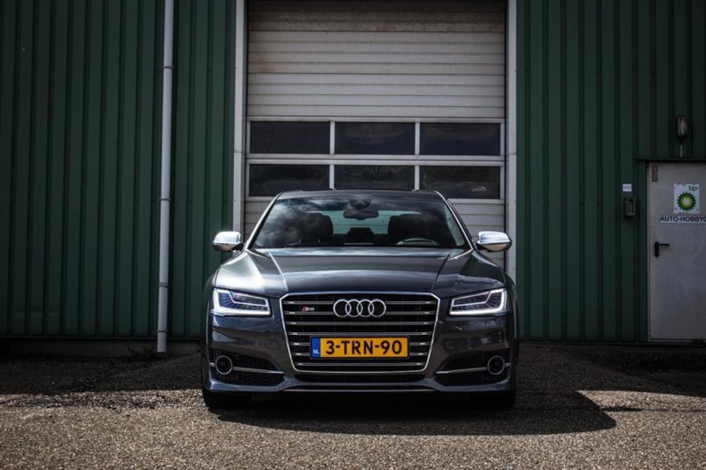 294225S8D41105.jpg