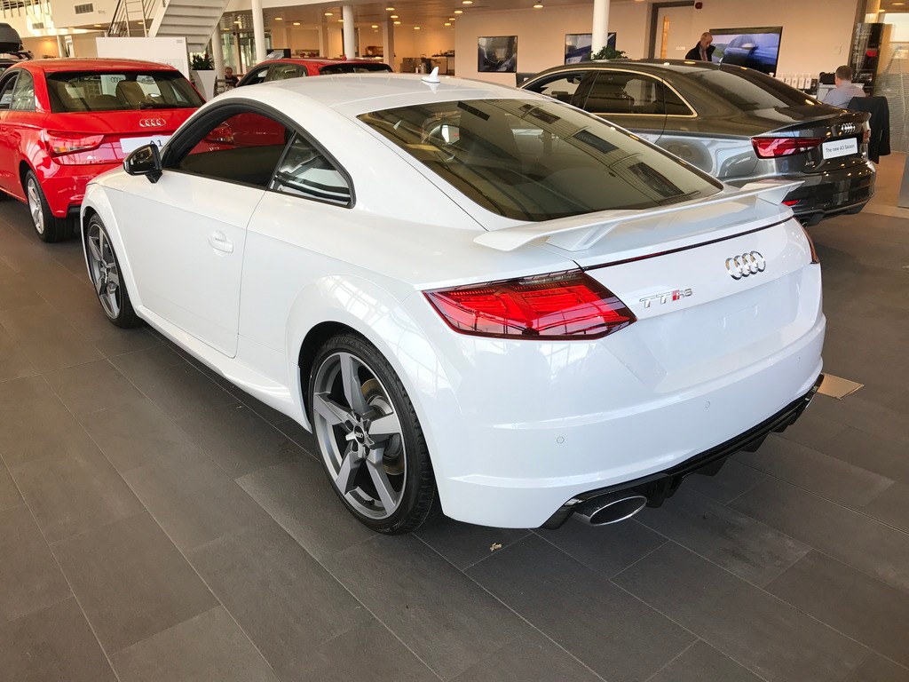 296566AUDITTRS8S0411.jpg