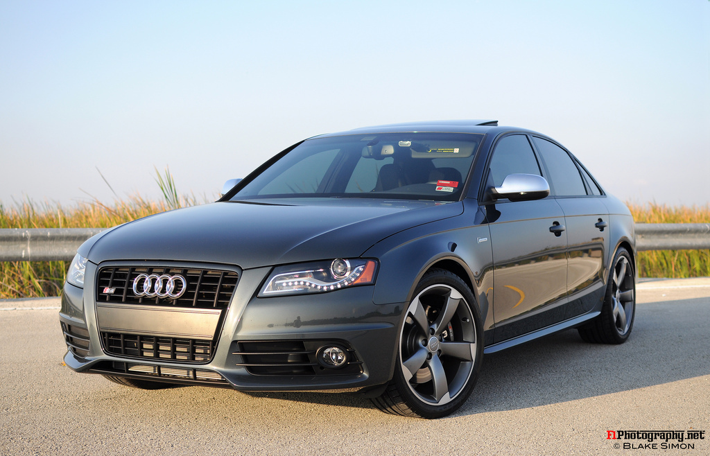 297212104S4ESQUIROU.jpg