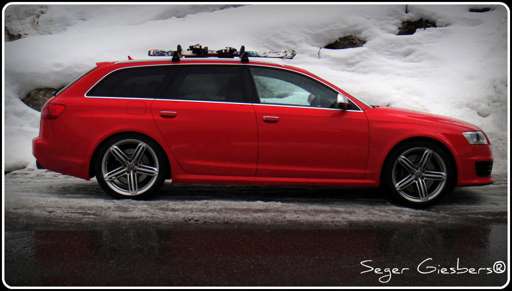 297269RS6ESQUIROU093.jpg