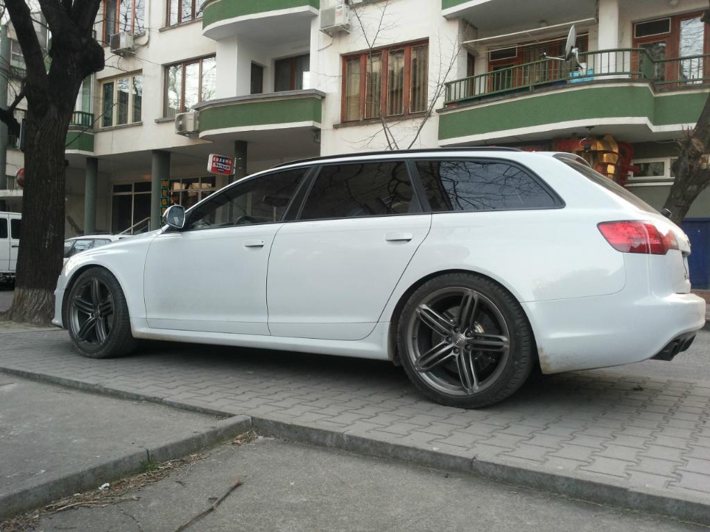 298449RS62515.jpg