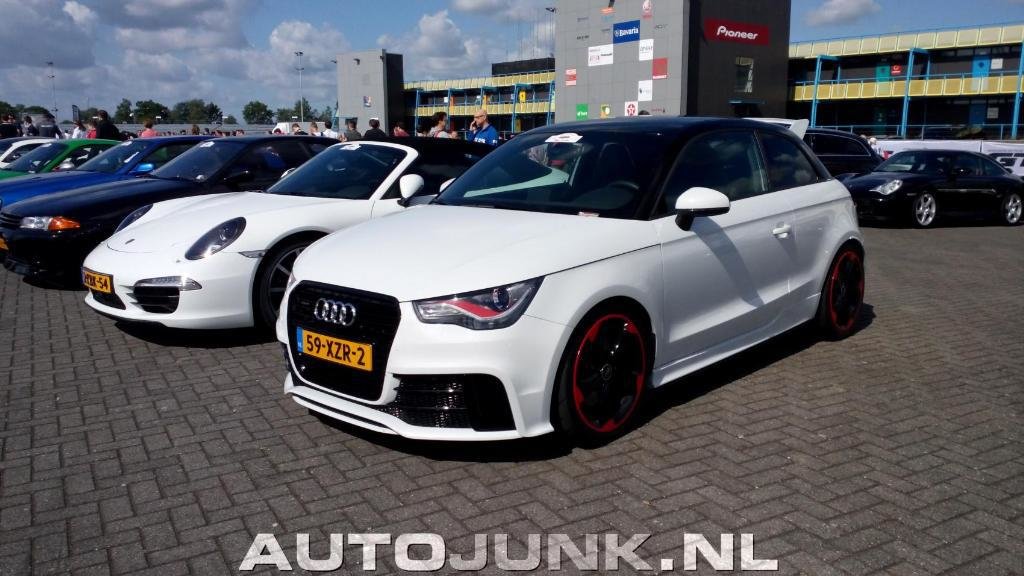 298880A1QUATTRO898.jpg