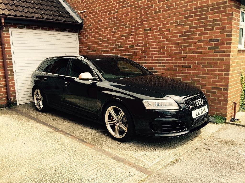298962RS61761.jpg