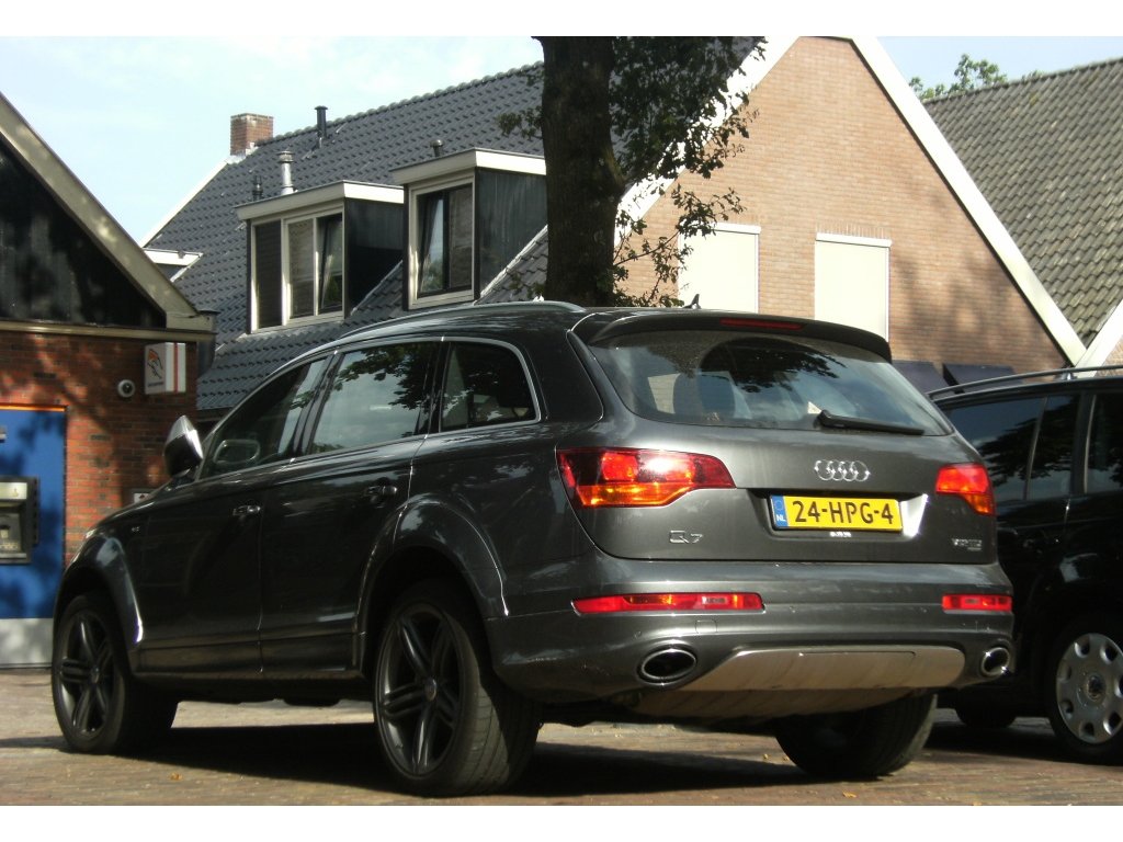 299410474Q7V12.jpg