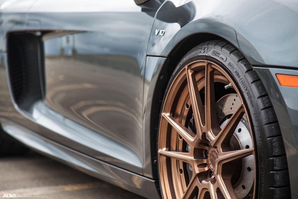 299421AUDIWHEELS1019C2R8V10.jpg