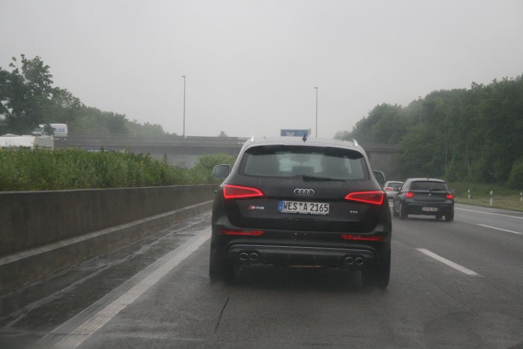 299565AUDISQ5610.jpg