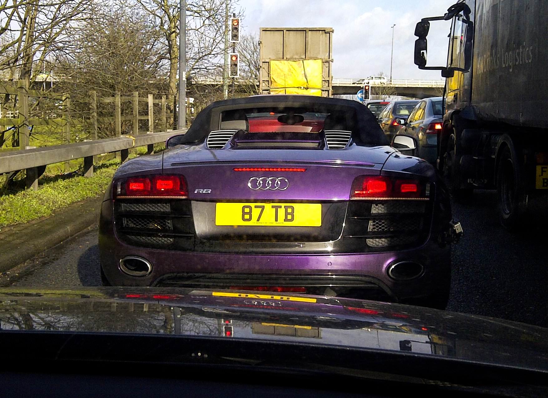 2Brf7V8.jpg