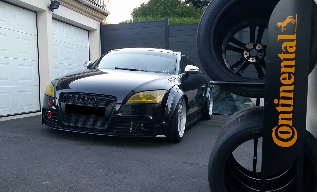 53395694_405851656649813_130286542715984