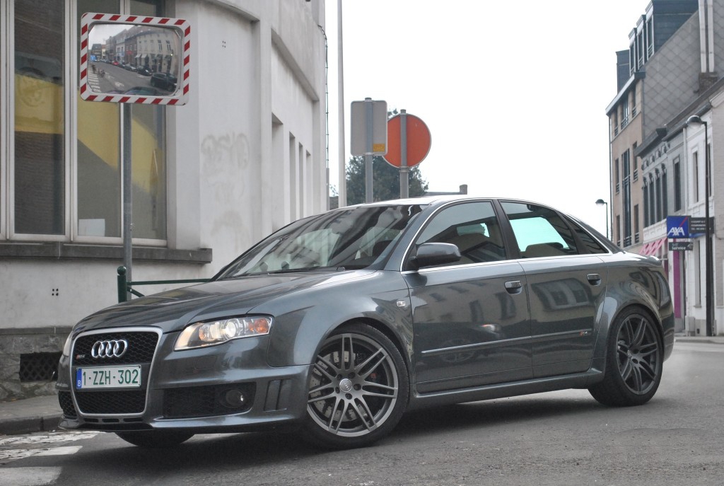 301391AUDIRS4745.jpg
