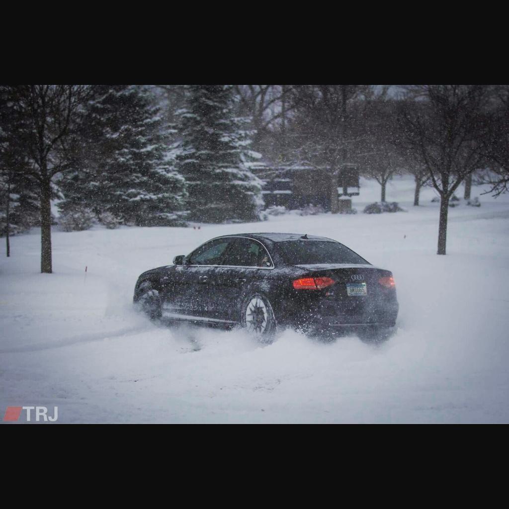 3032931704NEIGE.jpg
