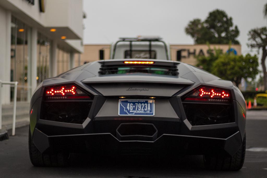 3039324207LAMBORGHINIAVENTADOR.jpg