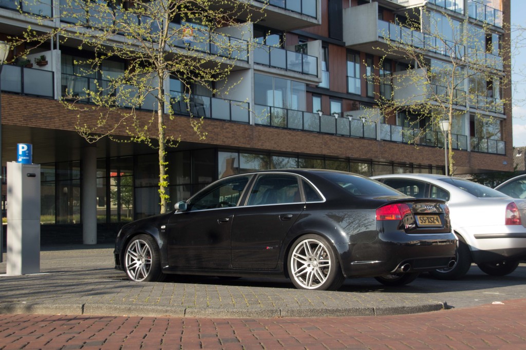 303969AUDIRS42617.jpg
