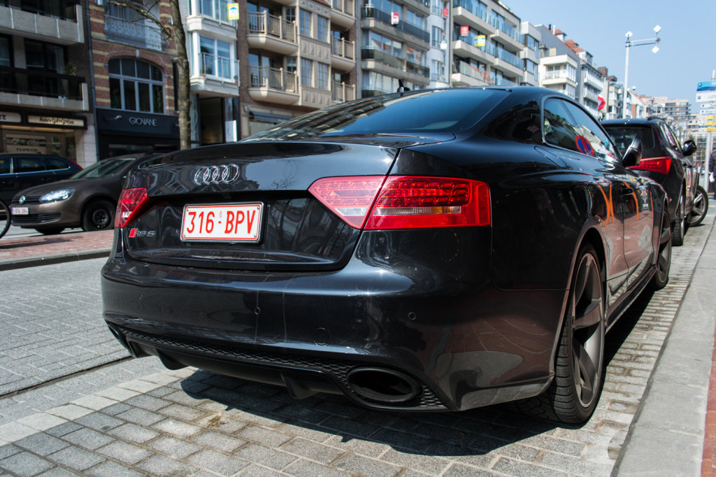 304007AUDIRS5818.jpg