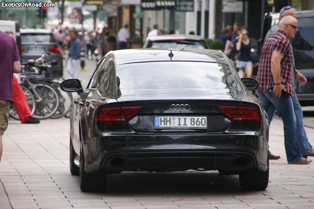 304648RS73513.jpg