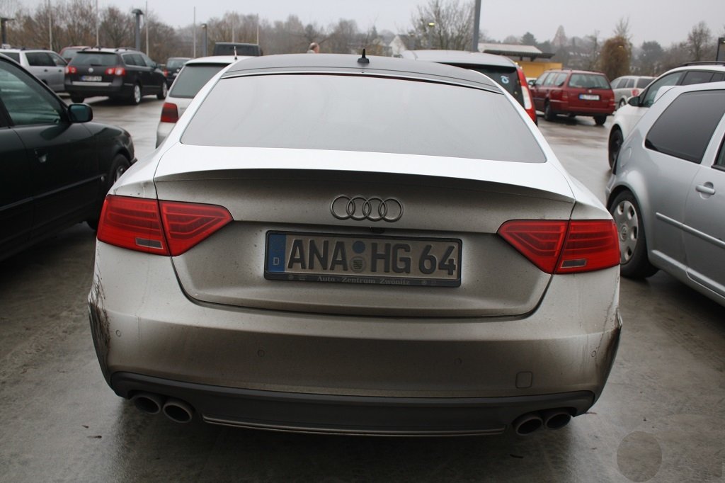 304927533S5SPORTBACK.jpg
