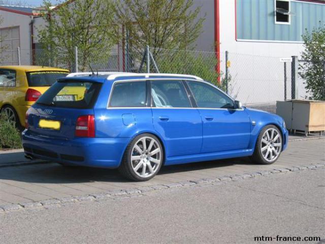305145audirs4mtm02nz4.jpg