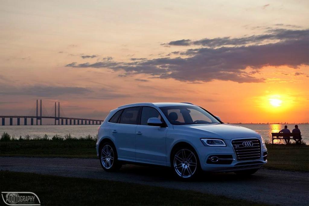 305783AUDISQ51260.jpg