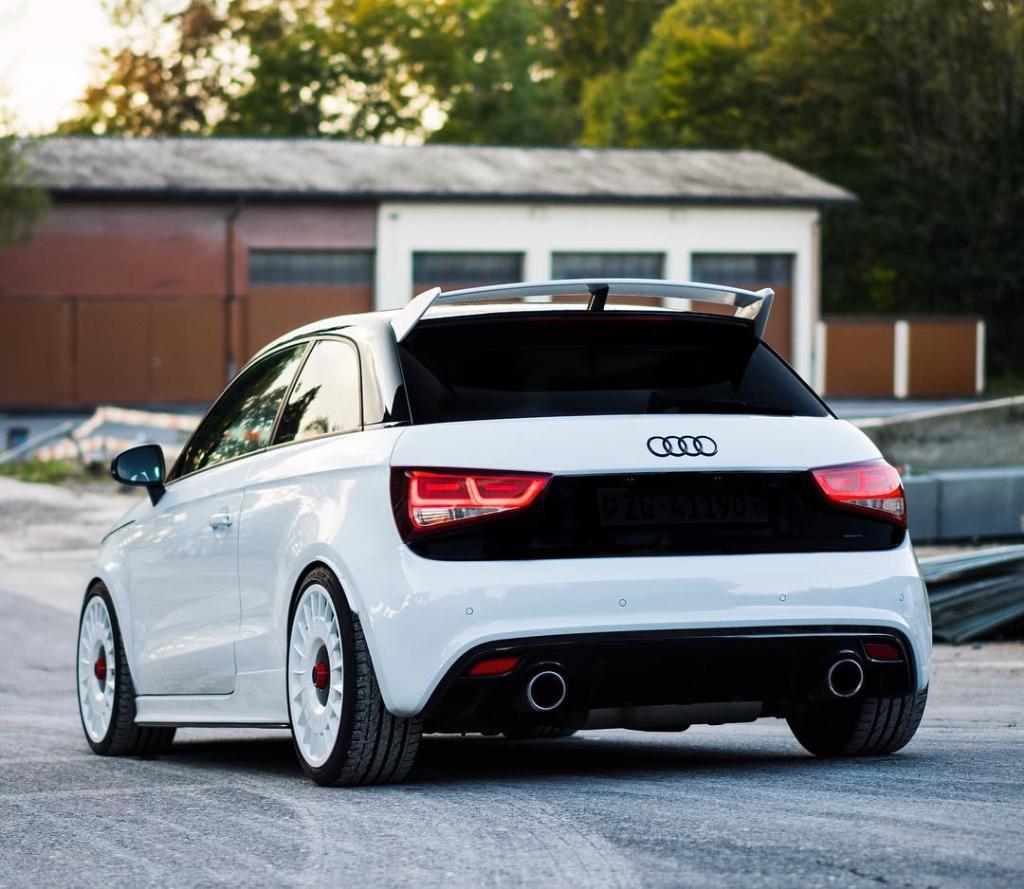 306658A1QUATTRO1137.jpg