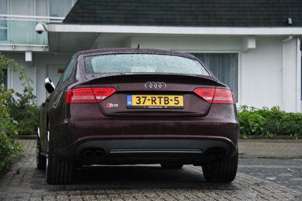 307014126S5SPORTBACK.jpg