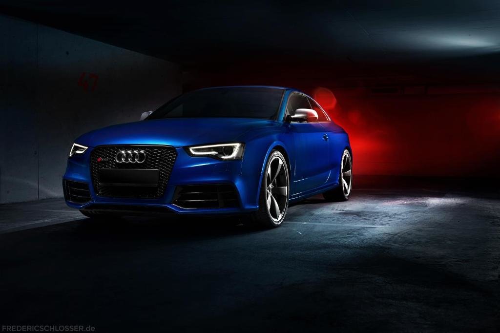 307456AUDIRS5856.jpg