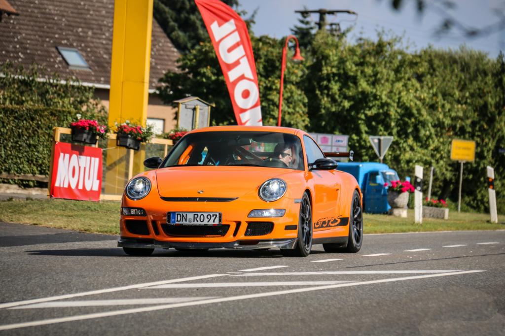 3088171951GT3RS.jpg