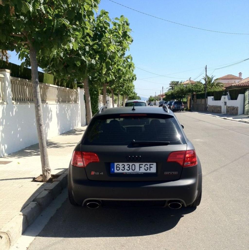 309321AUDIRS4690.jpg