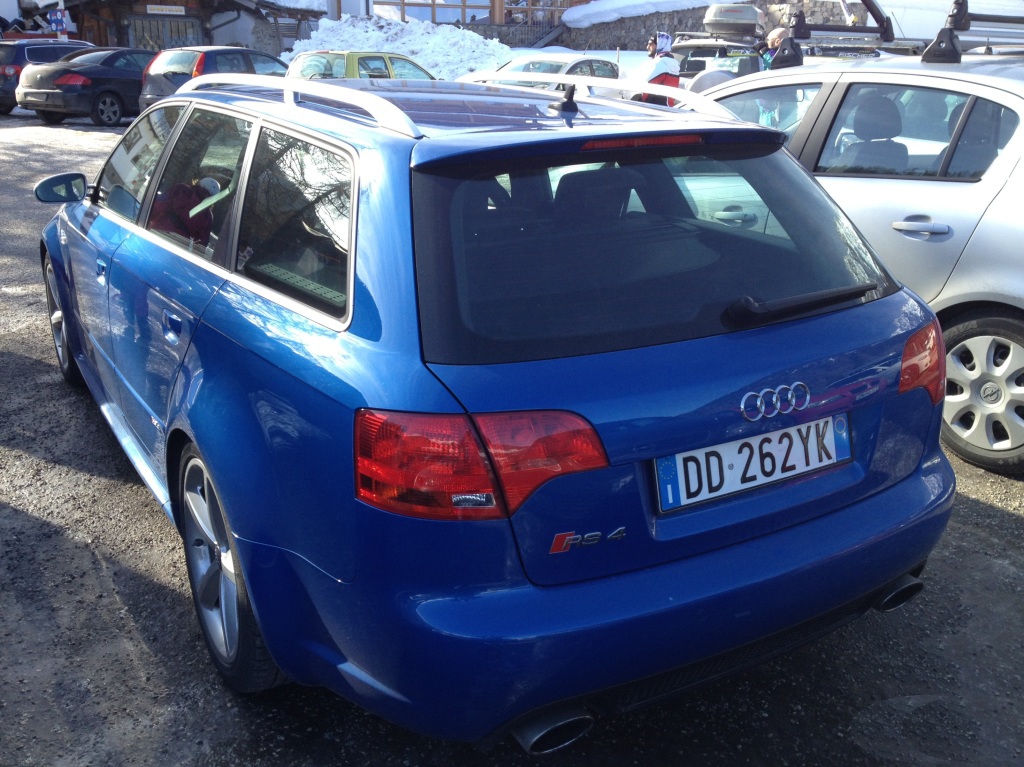 309734AUDIRS4704.jpg