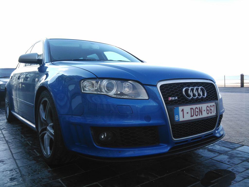 310186AUDIRS42606.jpg