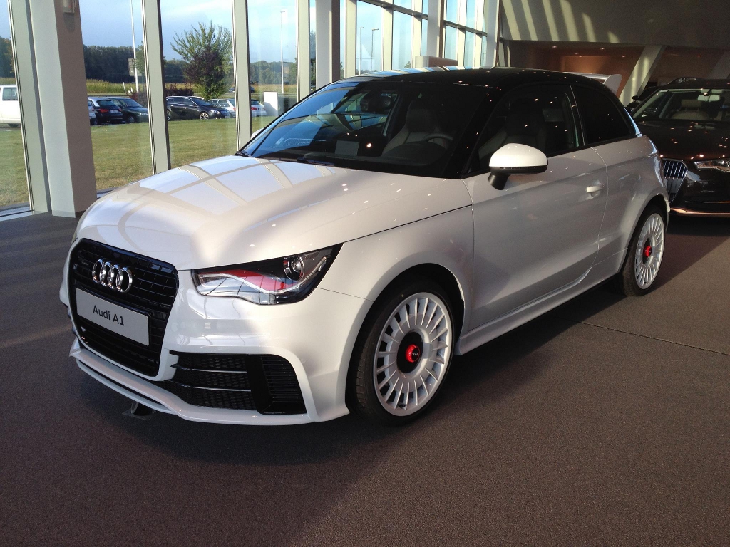 310967A1QUATTRO132.jpg