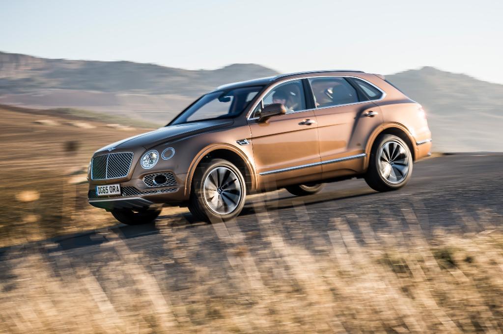 311198BENTAYGA0063.jpg