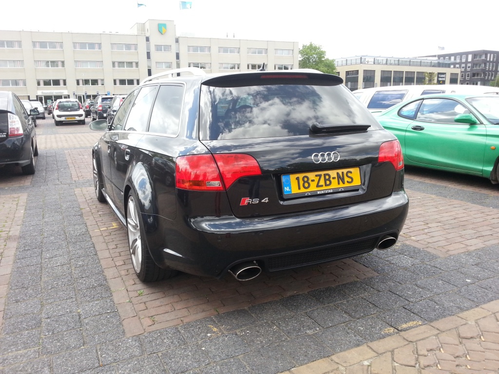 311442AUDIRS4942.jpg