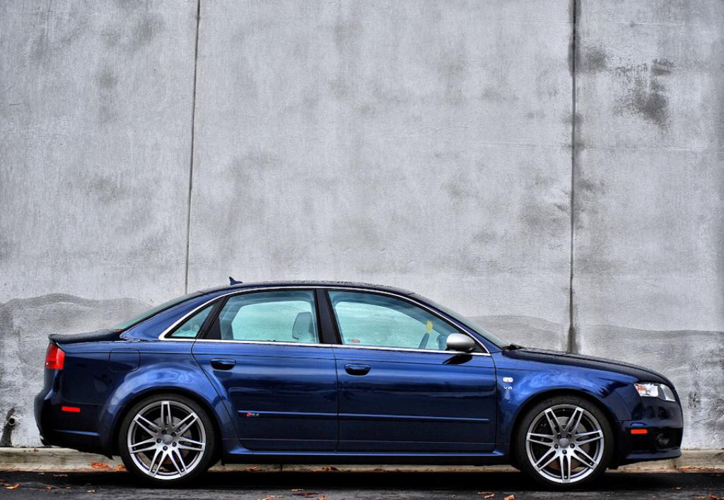 312492AUDIRS43225.jpg